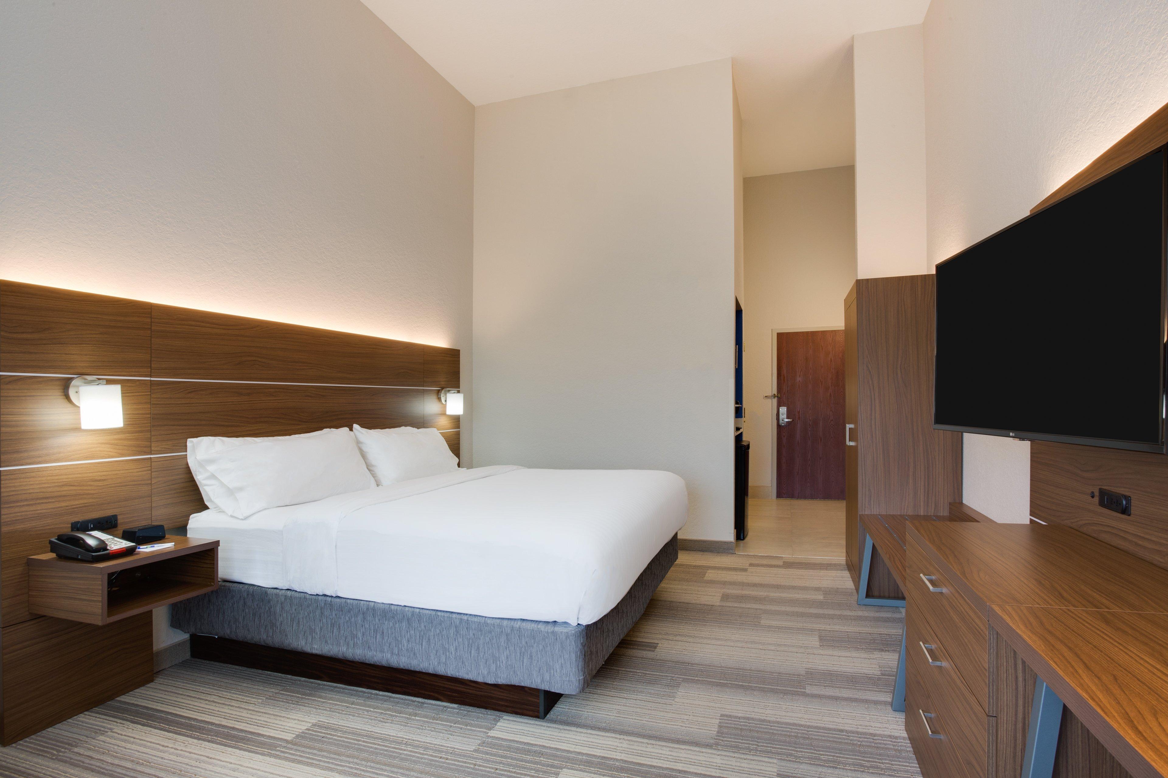 Holiday Inn Express Hotel & Suites Tampa-Fairgrounds-Casino By Ihg Dış mekan fotoğraf