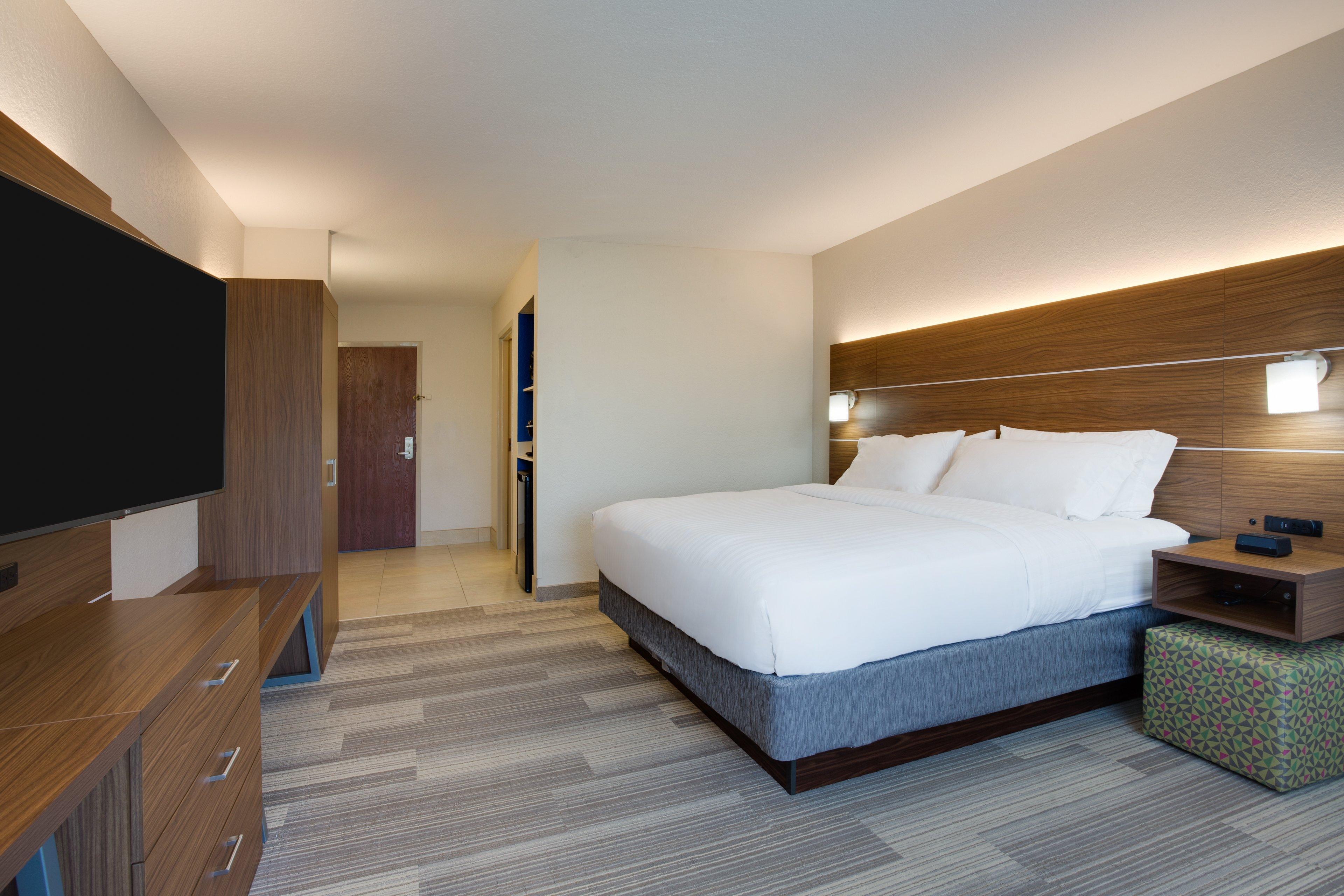 Holiday Inn Express Hotel & Suites Tampa-Fairgrounds-Casino By Ihg Dış mekan fotoğraf